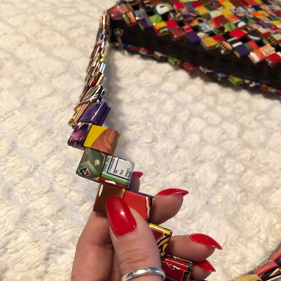 Candy Wrapper Handbag - Picture 3 of 7